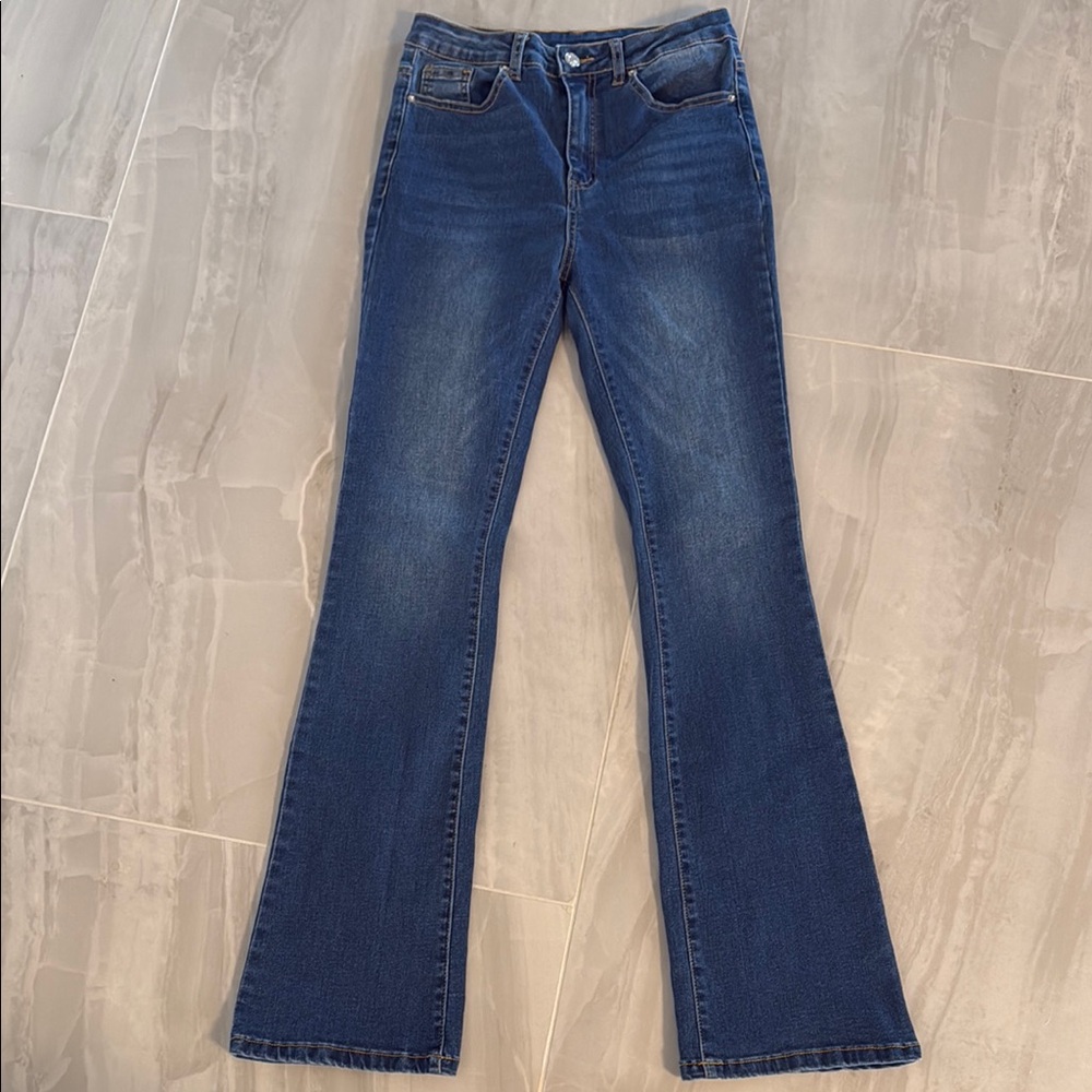SHEIN Blue Flare Wide Leg Jeans with Mid Rise